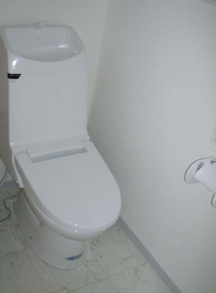 タイル調クッションフロア トイレリフォーム