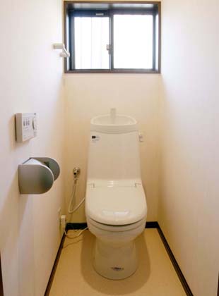 トイレリフォーム 壁紙張替