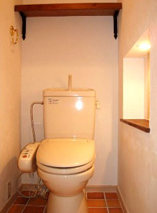 古材 ニッチ トイレリフォーム マンション