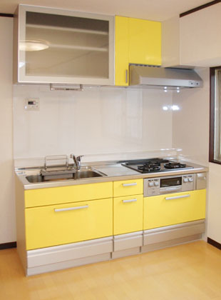 キッチンリフォーム イエロー 