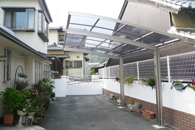 奈良県桜井市&nbsp;I様邸&nbsp;カーポート取付