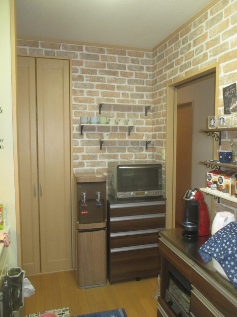 キッチン内壁紙