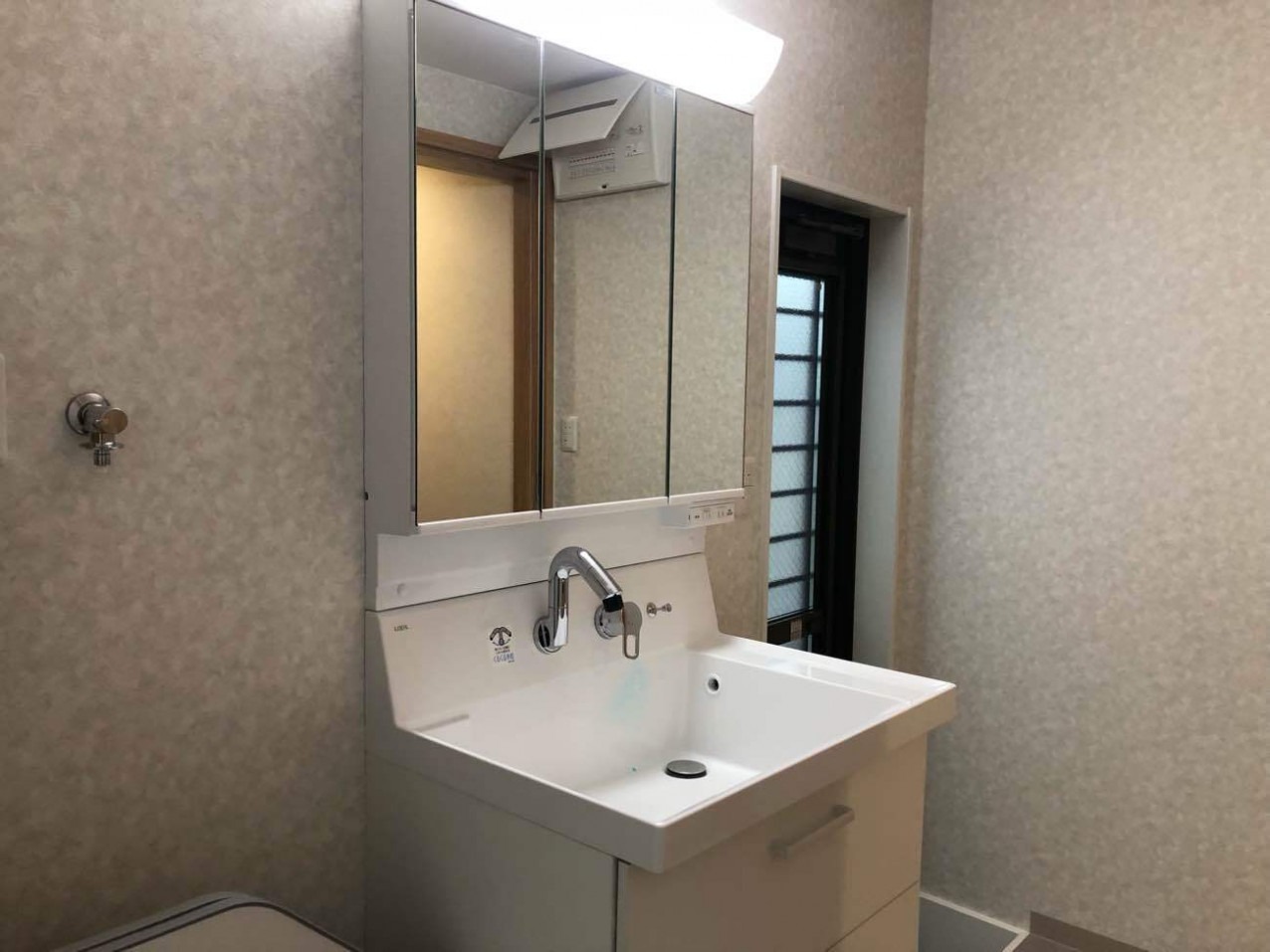 &nbsp;&nbsp;洗面台コーティング