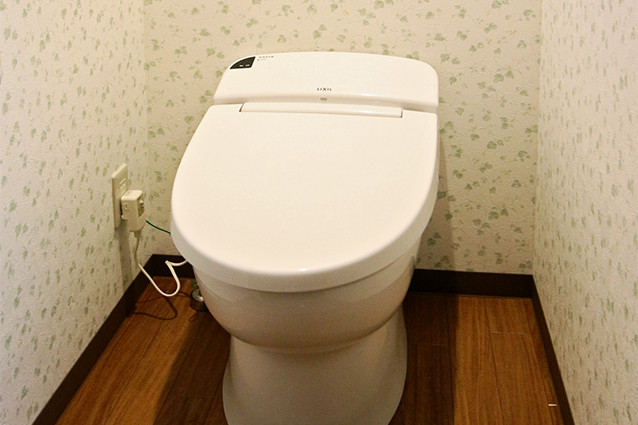 橿原市A様邸 築55年住宅のトイレリフォーム費用約54万円の施工後